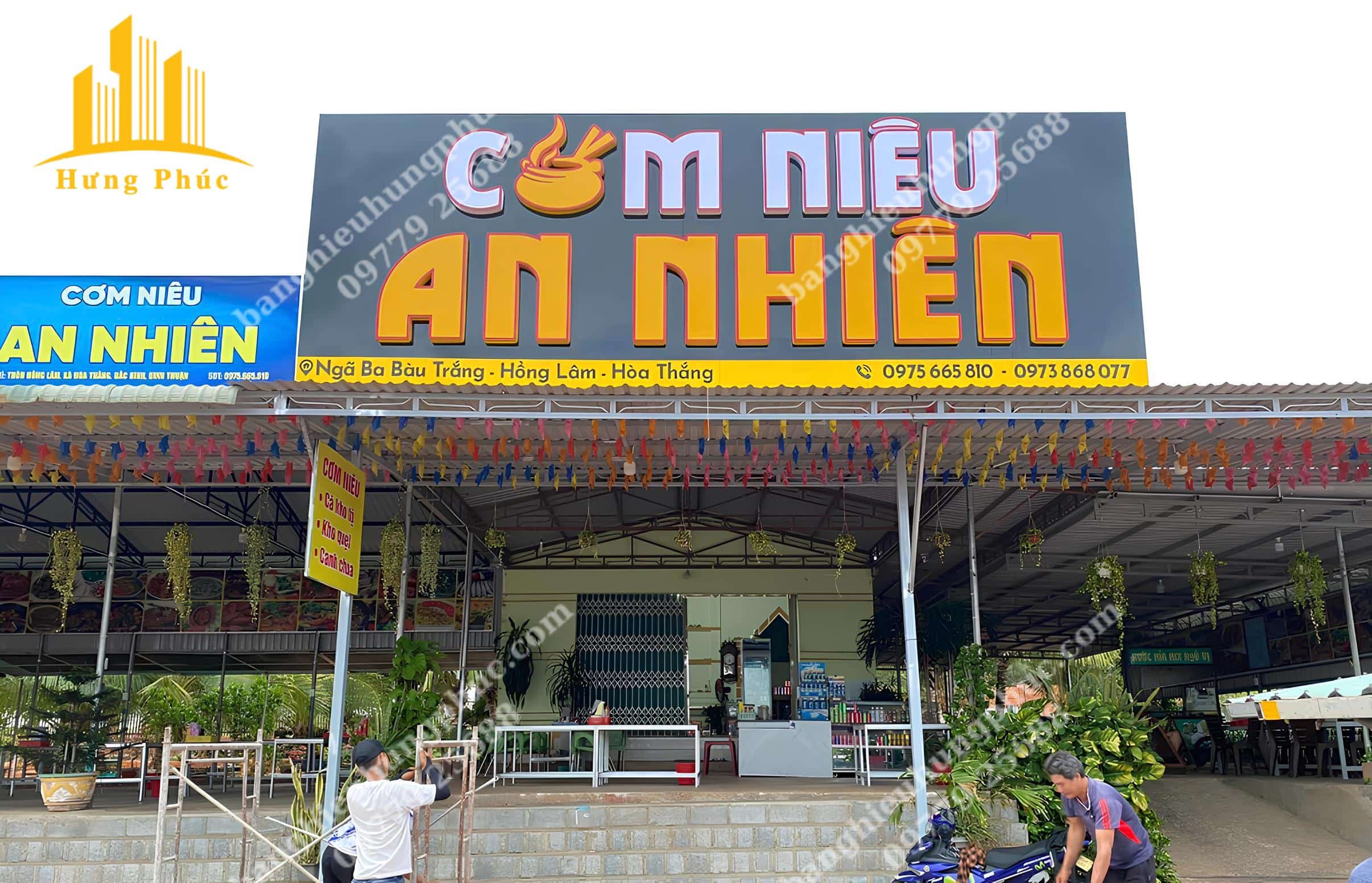 Bảng hiệu chữ nổi mica