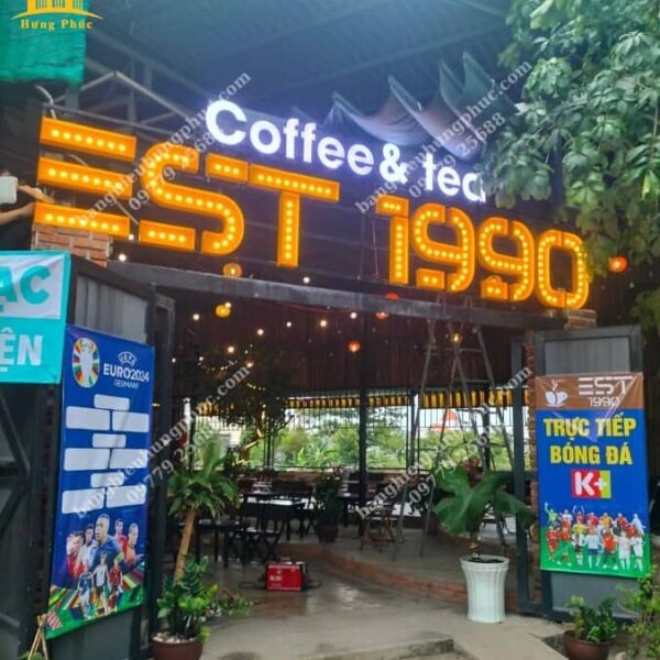 biển quảng cáo cafe