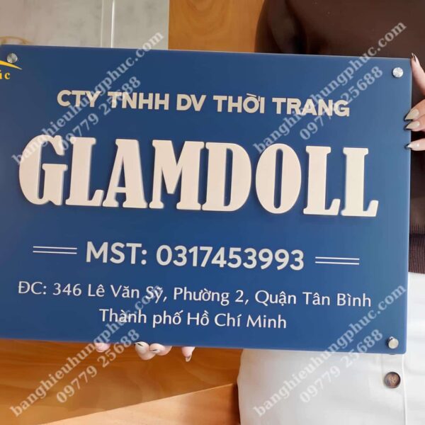 Làm biển công ty bằng mica