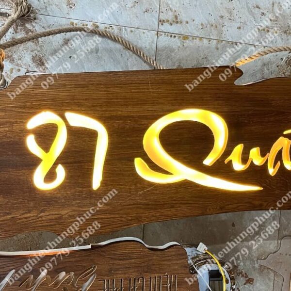 Làm Bảng Hiệu Gỗ