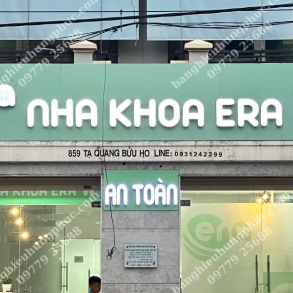 Biển quảng cáo nha khoa