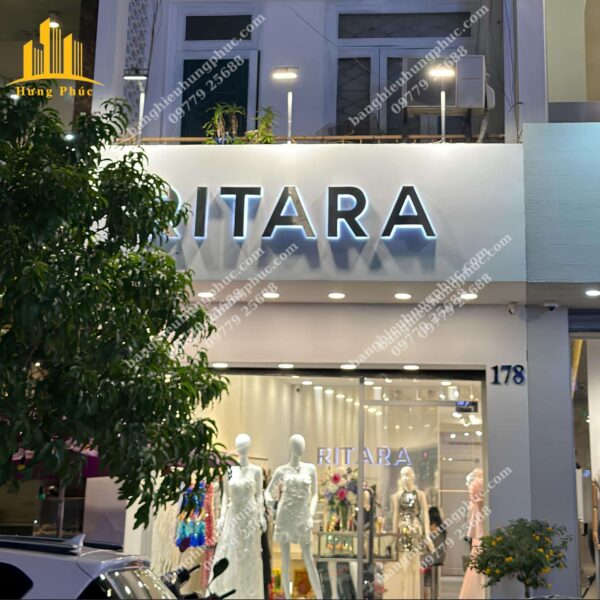 bảng hiệu shop quần áo đẹp