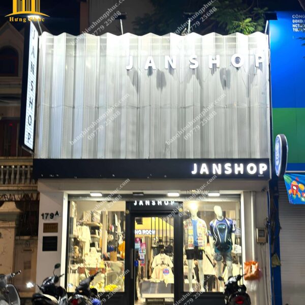 bảng hiệu shop quần áo nam