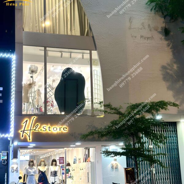 biển hiệu shop quần áo