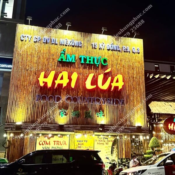 Biển quảng cáo nhà hàng