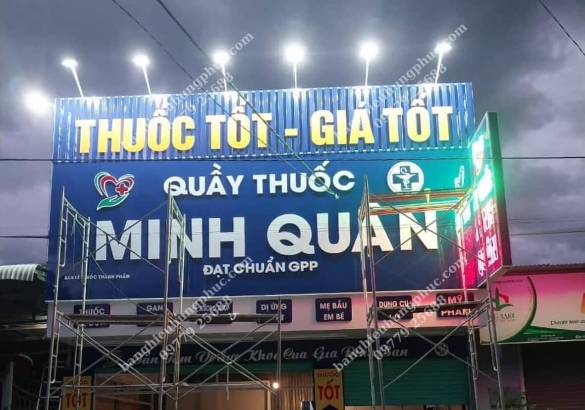 Bảng hiệu chữ nổi nhà thuốc tây nền Alu kết hợp thanh lam sóng