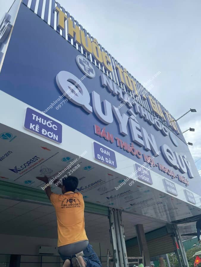 Thi công nhà thuốc Quyền Quý tại Long An