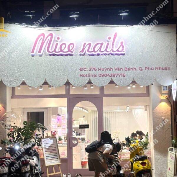 bảng hiệu nail đẹp