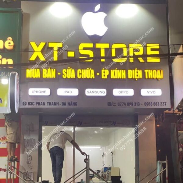 Biển quảng cáo cửa hàng điện thoại