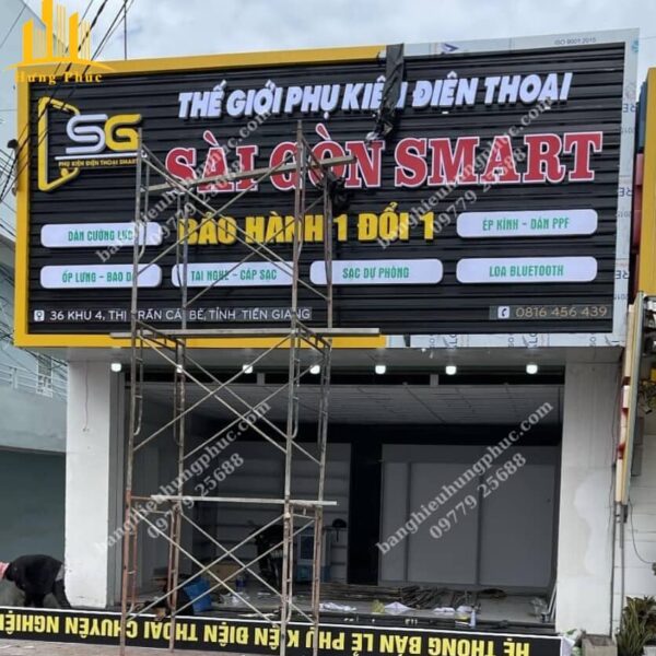 Biển quảng cáo cửa hàng điện thoại
