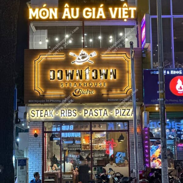 Biển quảng cáo nhà hàng