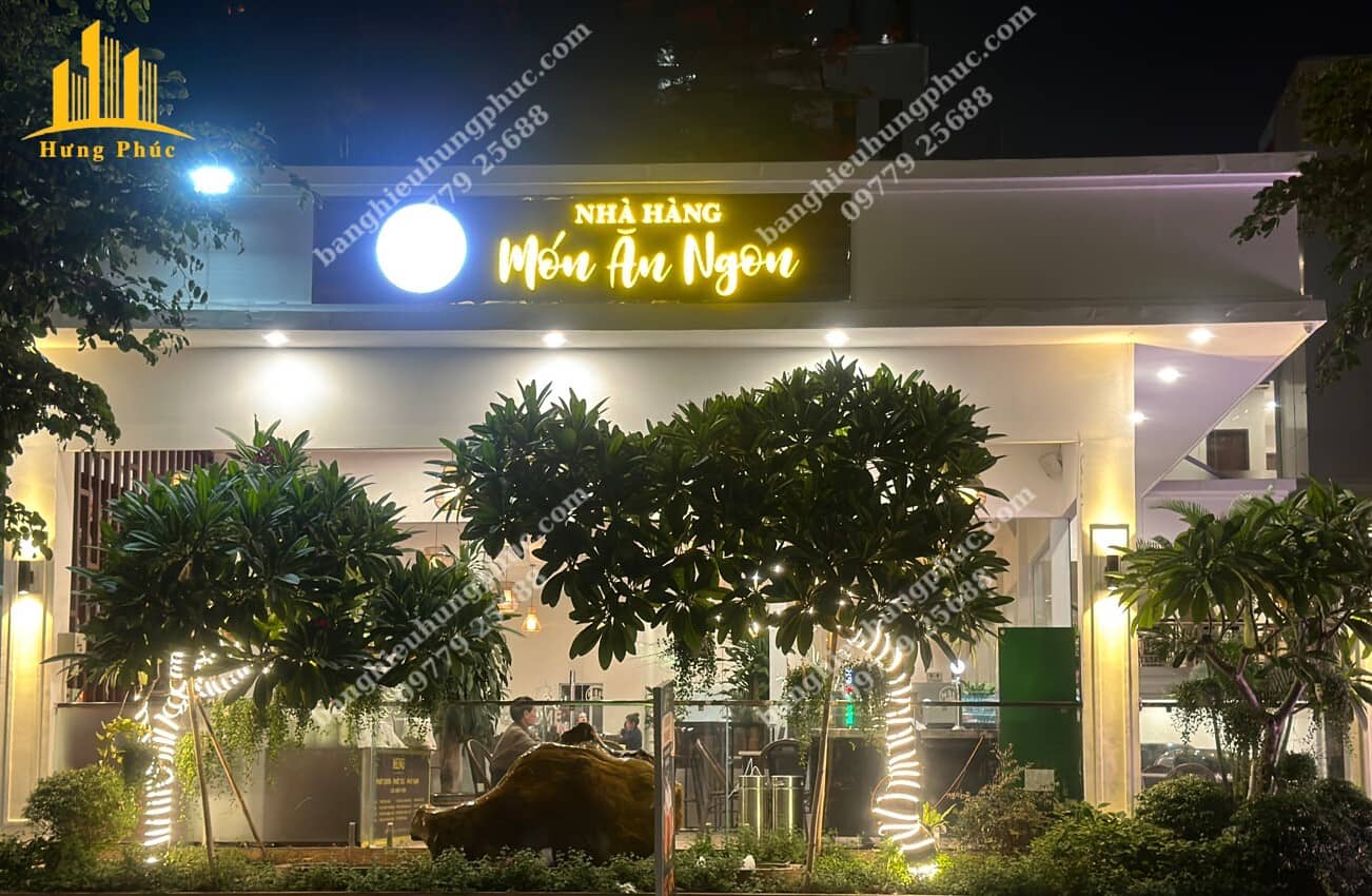 Biển quảng cáo nhà hàng