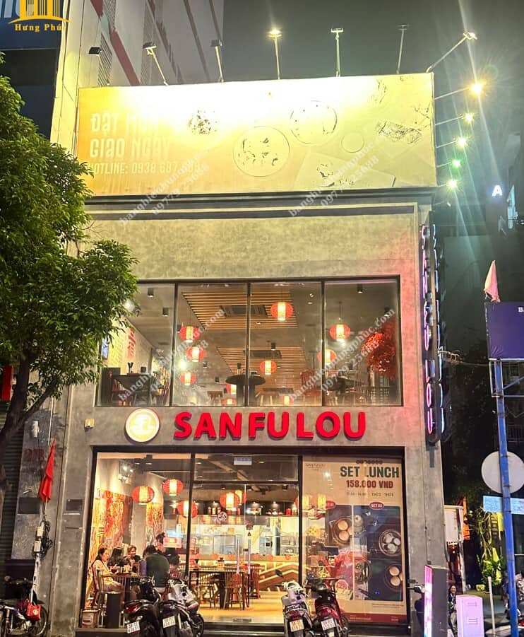 Biển quảng cáo nhà hàng