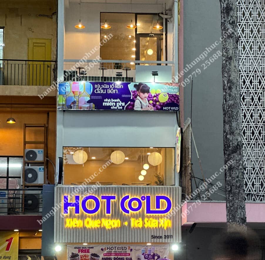 Bảng hiệu quảng cáo trà sữa