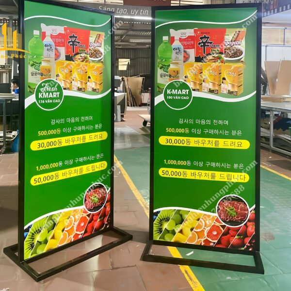 bảng hiệu đứng