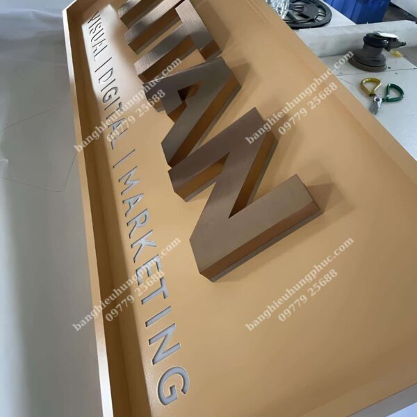 Làm bảng hiệu alu