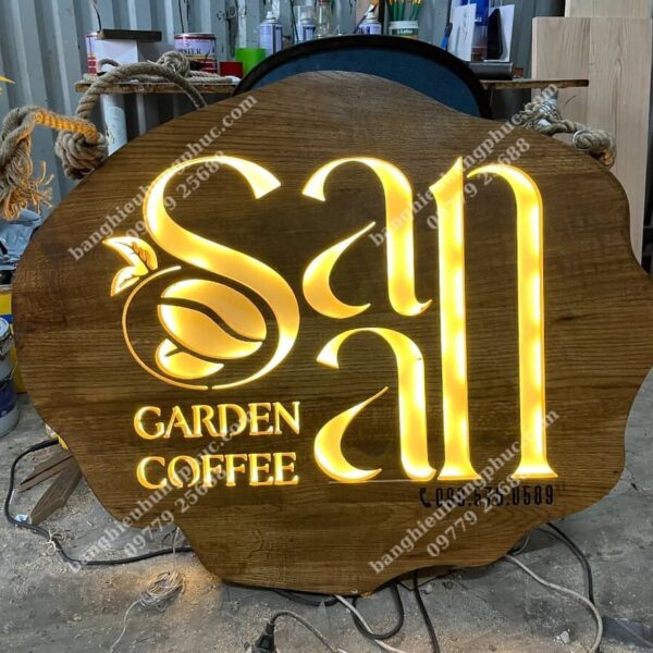Bảng hiệu cafe bằng gỗ