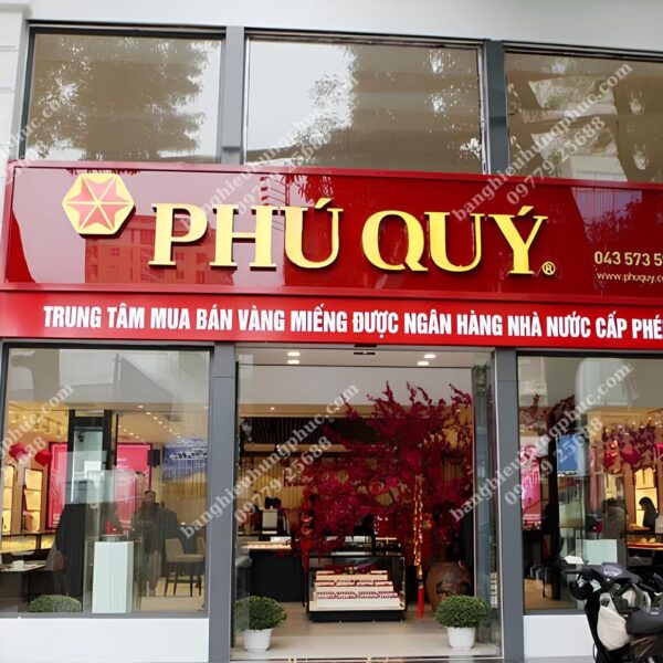 Bảng hiệu tiệm vàng