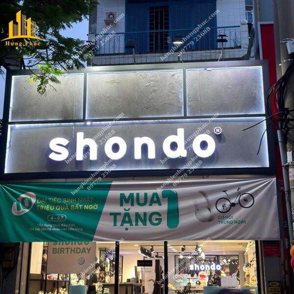 bảng hiệu shop quần áo đẹp