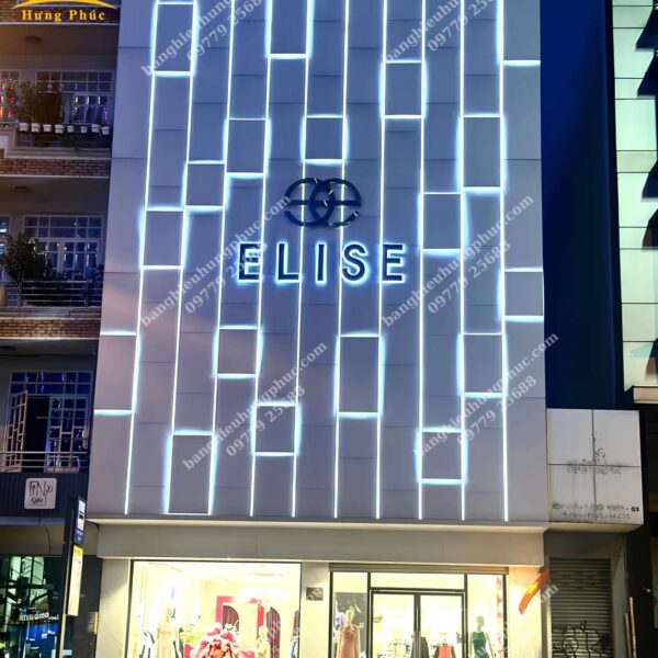 Bảng hiệu shop quần áo nữ