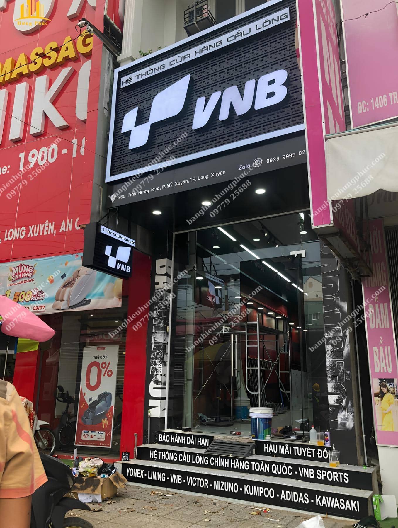 bảng hiệu bằng tôn