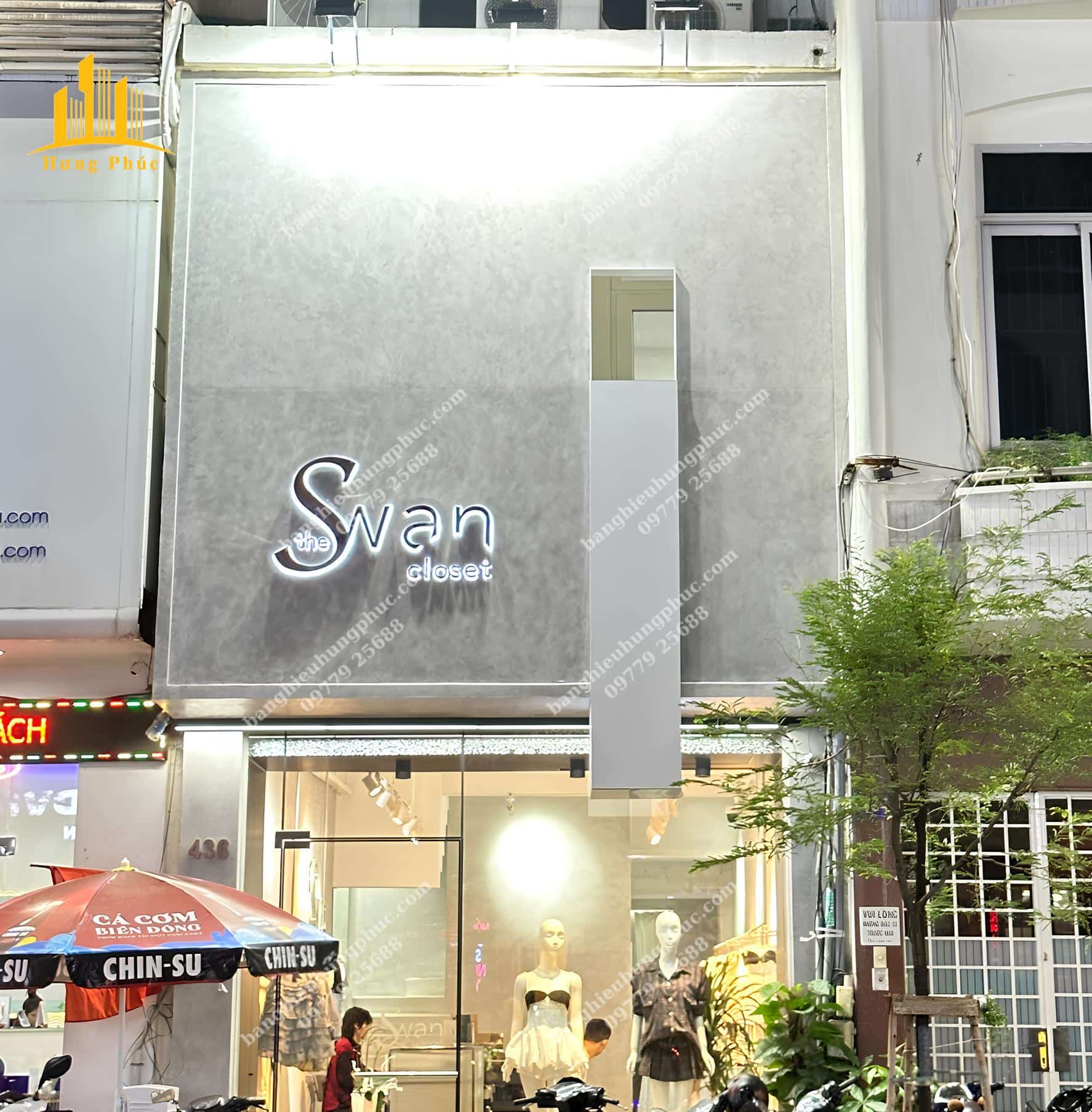 Làm bảng hiệu cửa hàng 