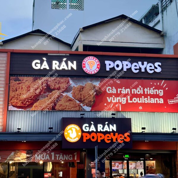 Bảng hiệu cửa hàng