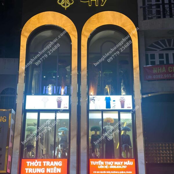 Biển quảng cáo áo dài