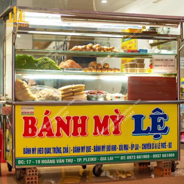 biển quảng cáo bánh mì
