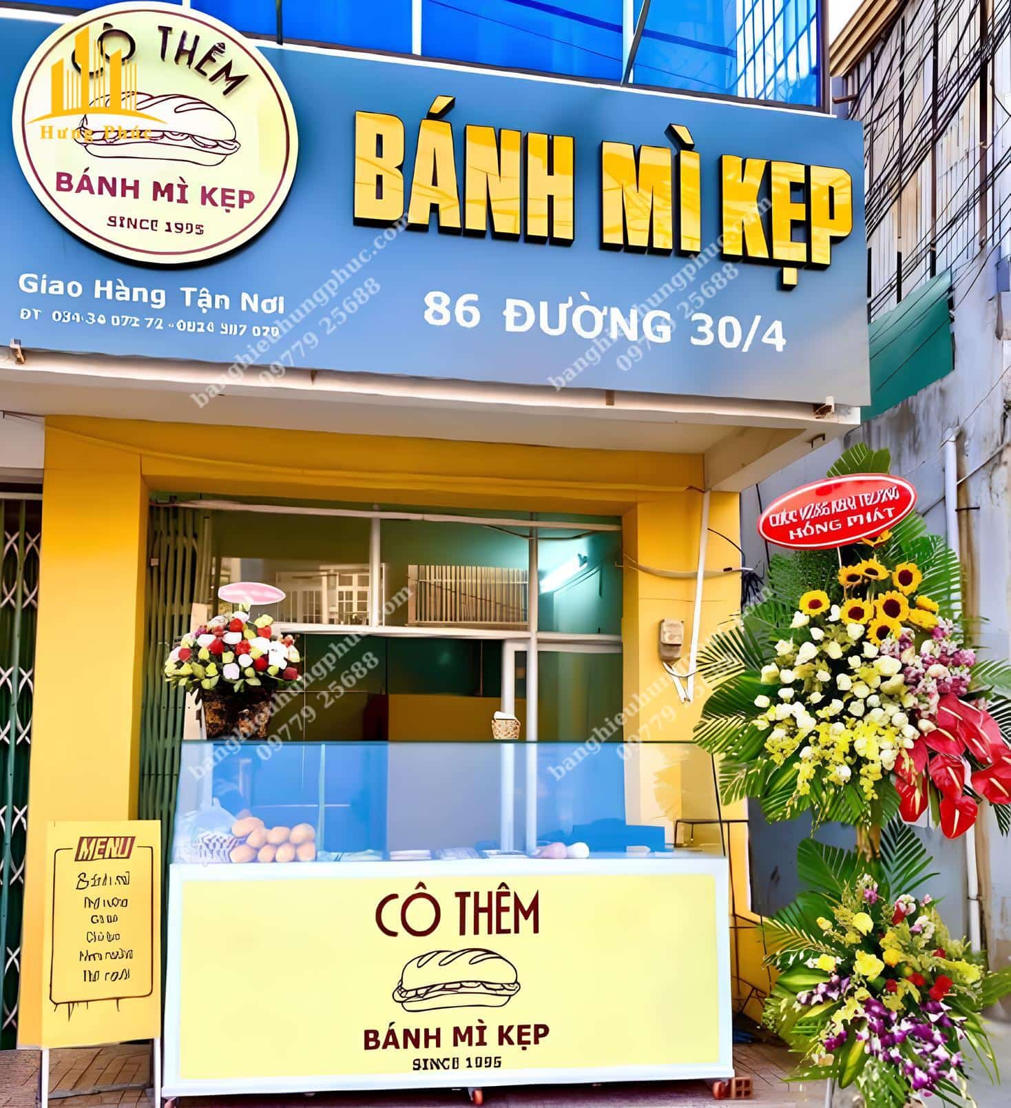 biển quảng cáo xôi bánh mì