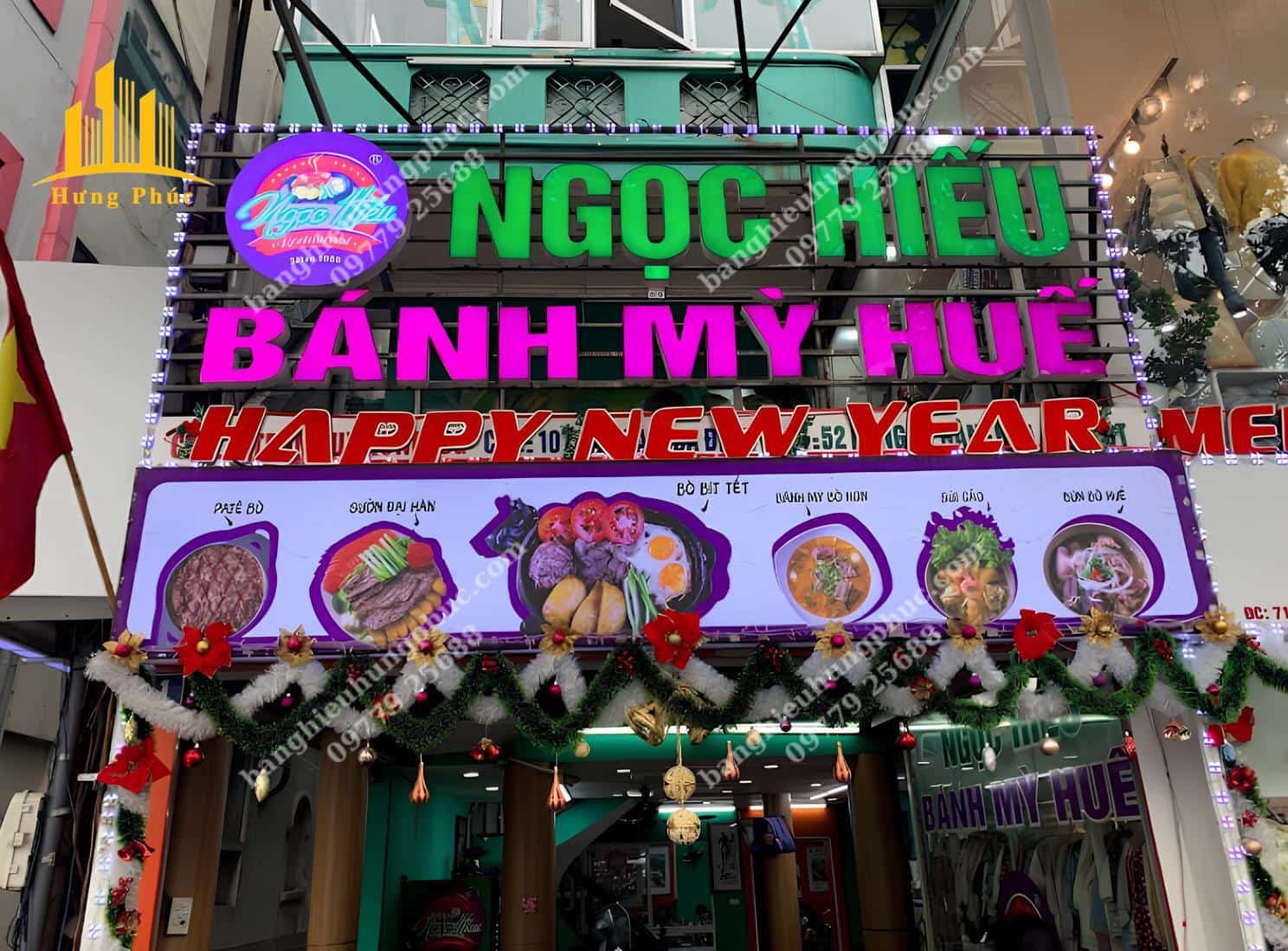 Biển quảng cáo bánh mì