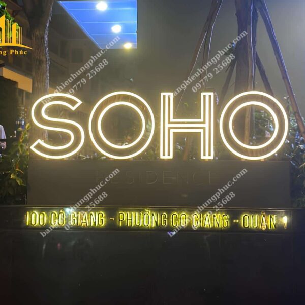 biển quảng cáo bánh mì