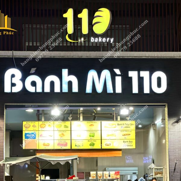 biển quảng cáo tiệm bánh kem