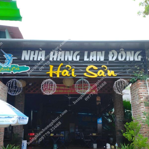 biển quảng cáo hải sản khô
