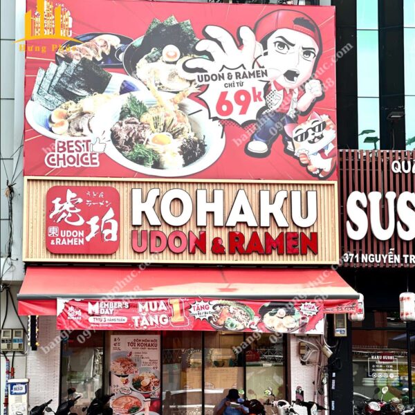 Biển quảng cáo mì cay