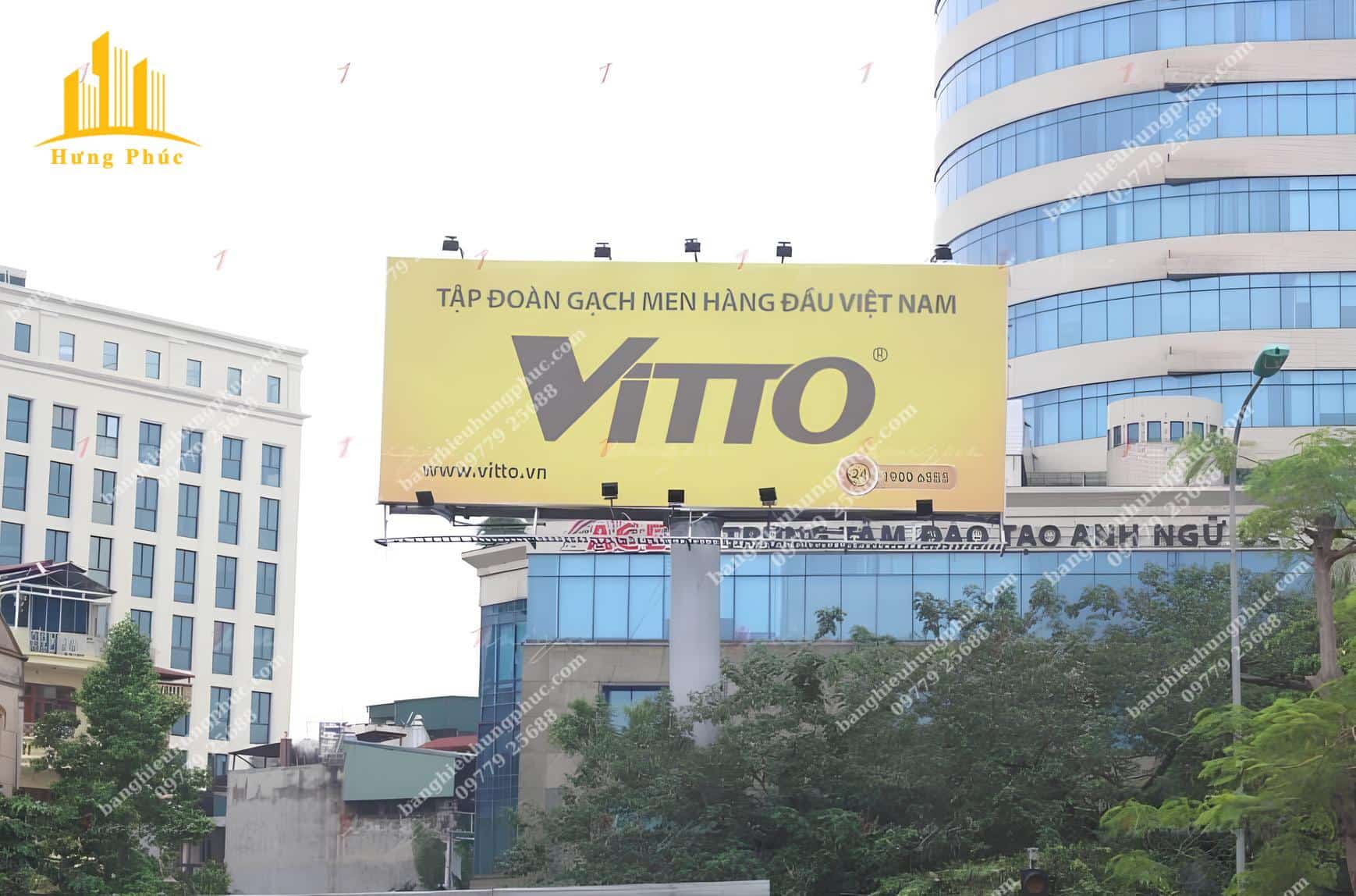 Biển quảng cáo ngoài trời