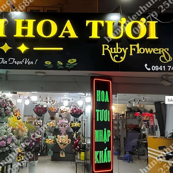biển quảng cáo hoa tươi