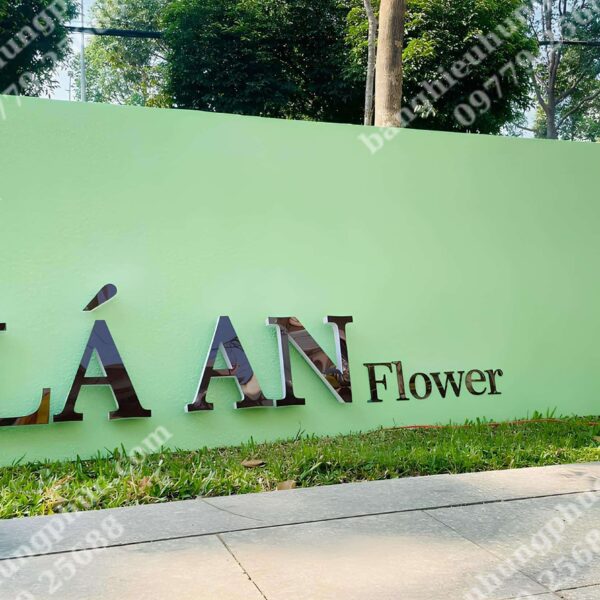 biển quảng cáo hoa tươi