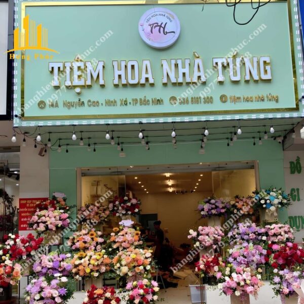 biển quảng cáo hoa tươi