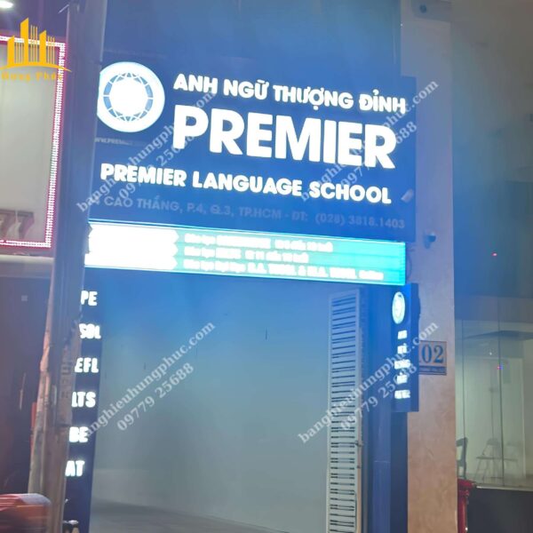 Biển quảng cáo trung tâm ngoại ngữ
