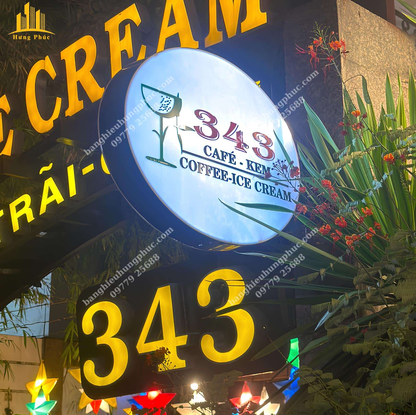 Biển hộp đèn treo tường 