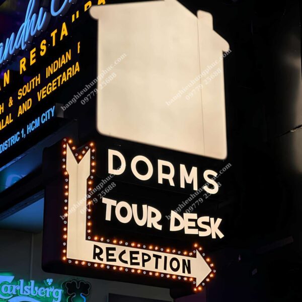 Biển treo quảng cáo