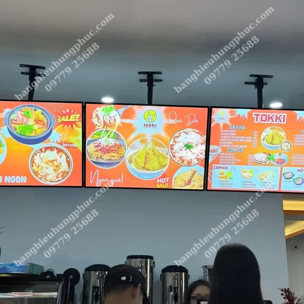 biển quảng cáo treo