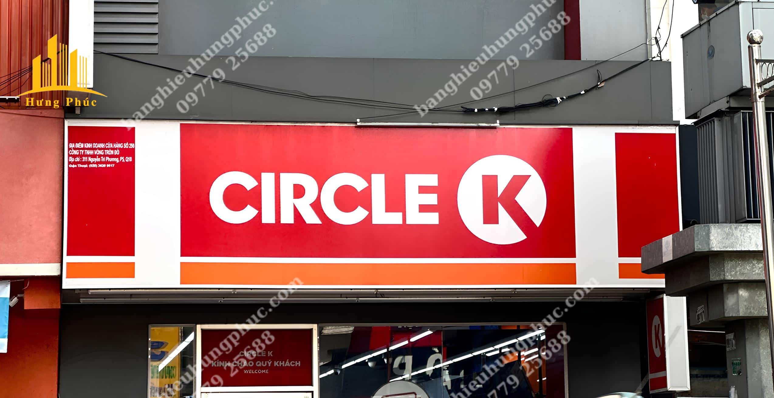 Bảng hiệu in bạt không gân siêu sắc nét