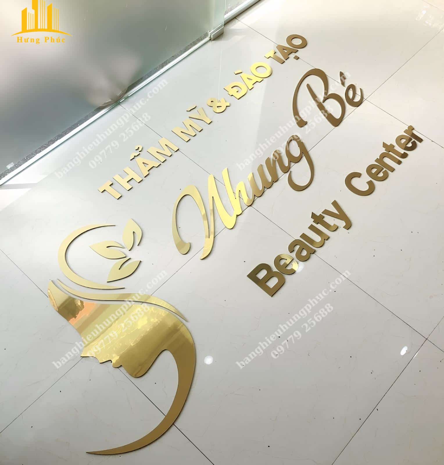 Bảng hiệu alu chữ alu vàng gương