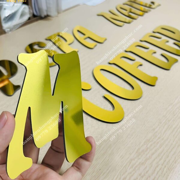 chữ alu gương vàng