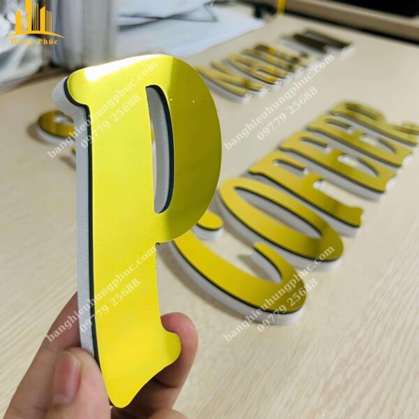 chữ alu gương vàng