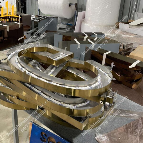 Gia công chữ inox vàng