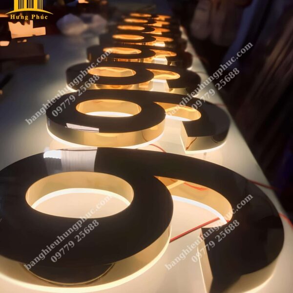 Chữ inox vàng đồng