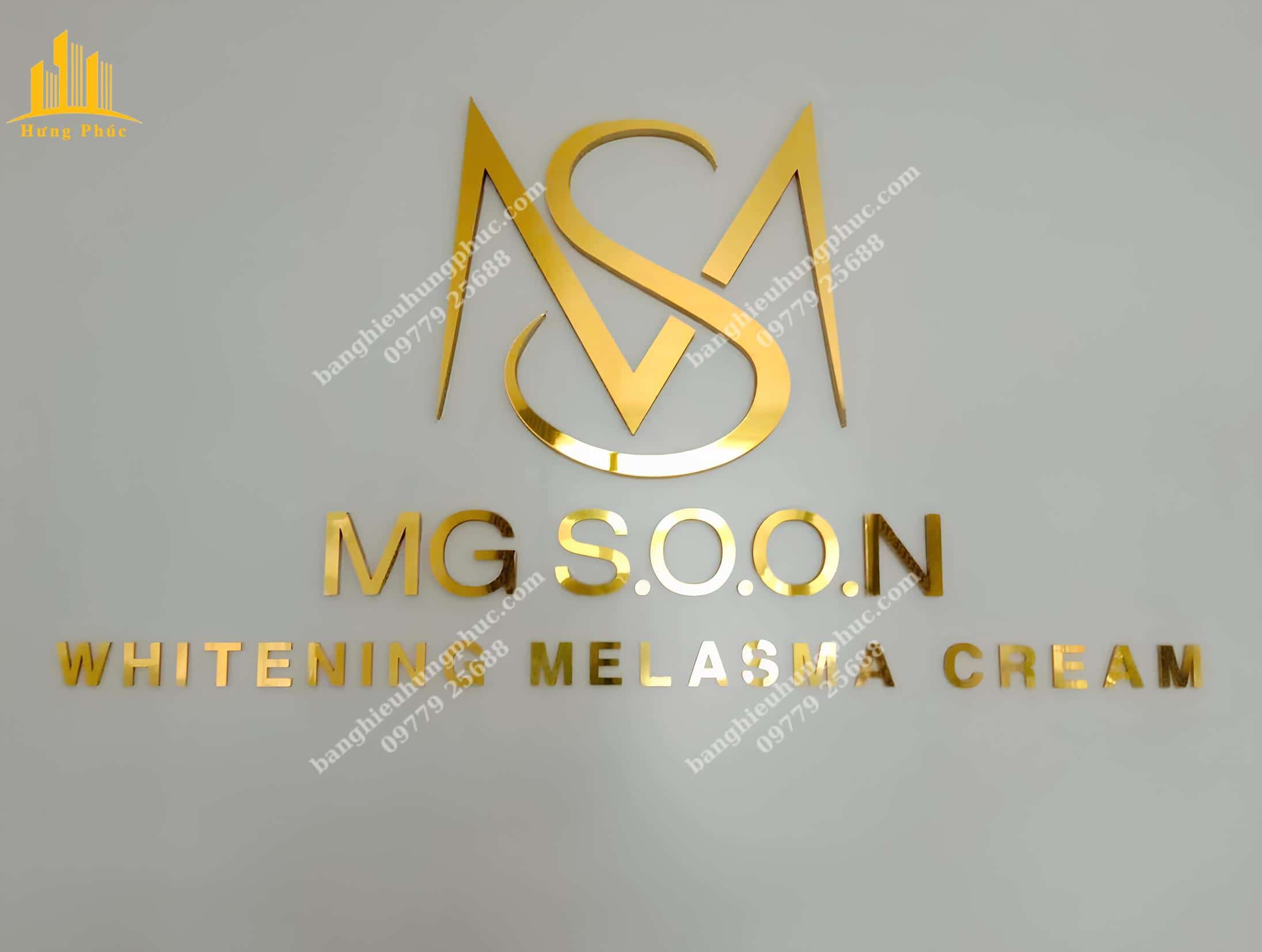 Chữ nổi dán tường bằng alu vàng gương